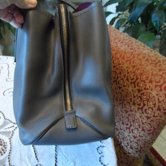 New Mark Jacobs Gray Pebbled Leather Shoulder Bag - Picture 4 of 16